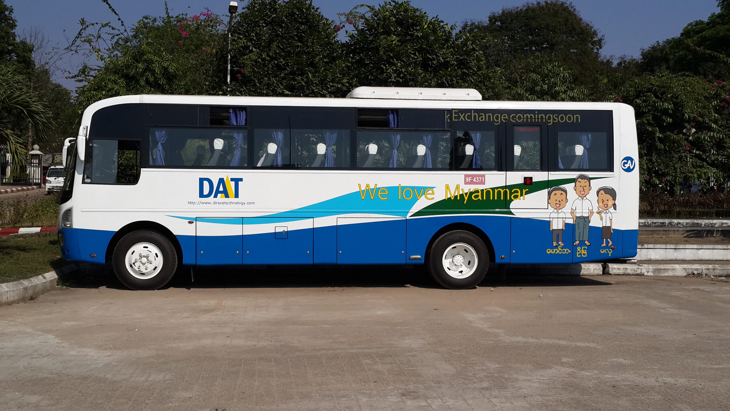 DAT BUS-1